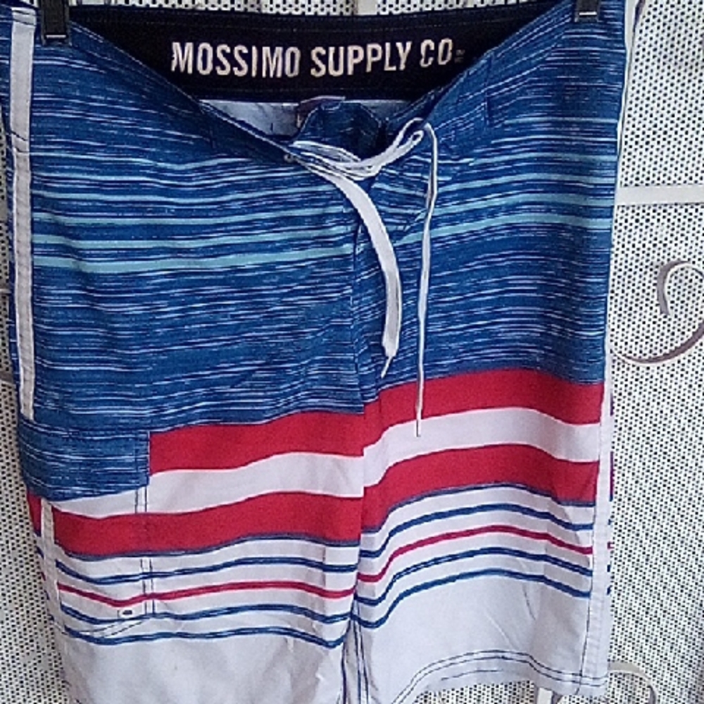 Mossimo Supply Co. Men's Bathing Suit Swim Trunks. Waist 30.